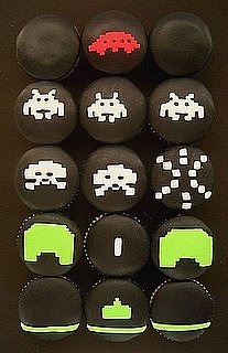 Edible Geek: Space Invaders Cupcakes 